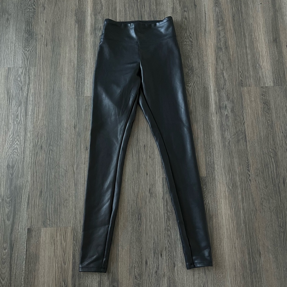 Express Shiny Black Leggings